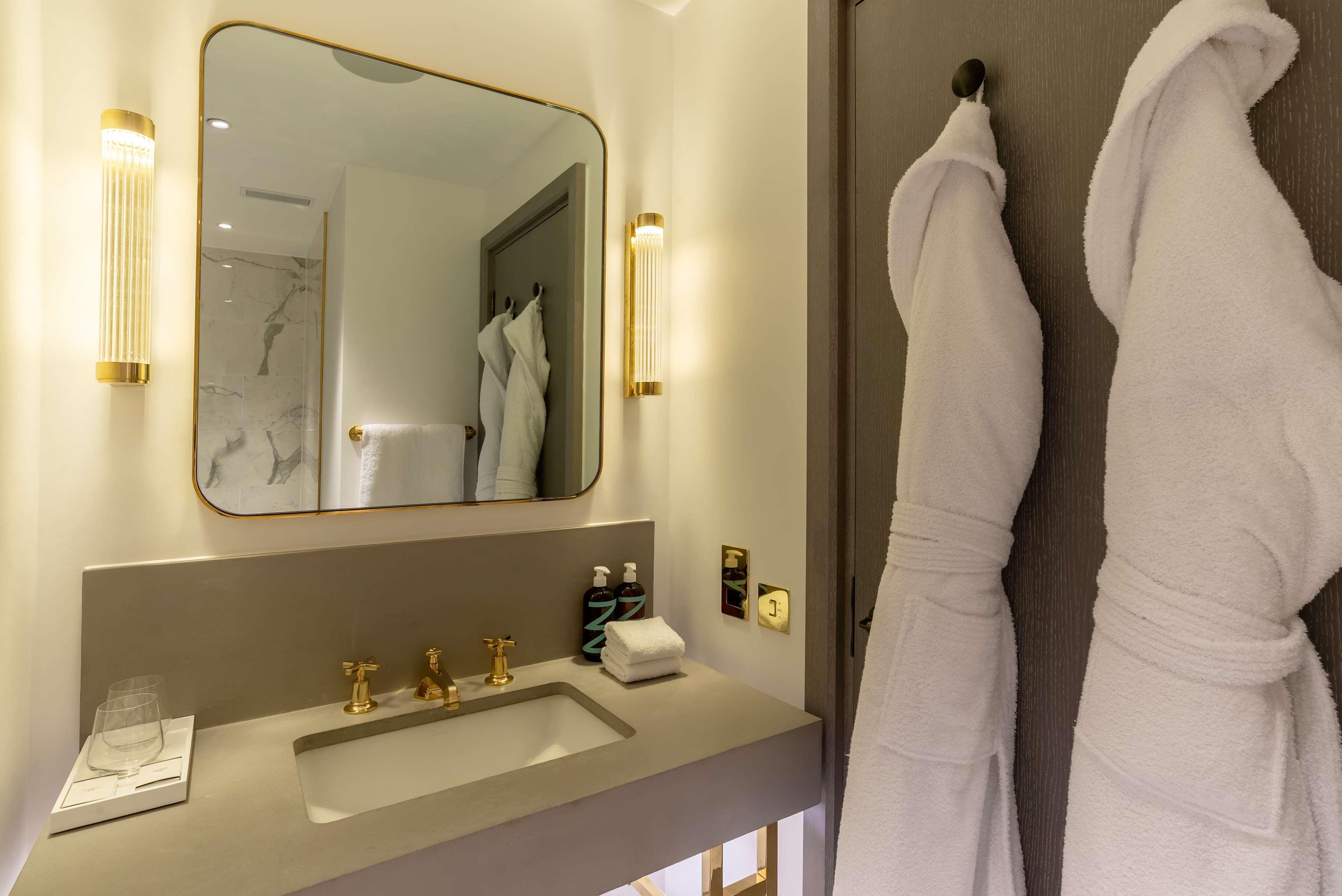 Hart Shoreditch Hotel London, Curio Collection By Hilton Luaran gambar